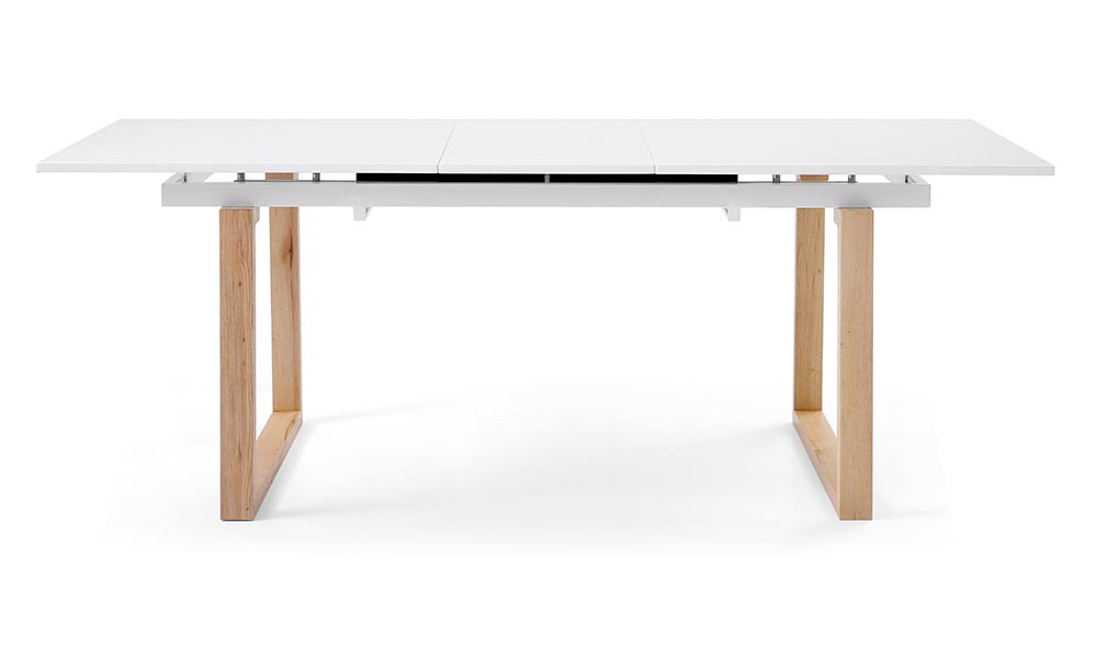 Una mesa elegante puede perfectamente ser práctica. Como la mesa GENOVA, que tiene un estilo único soluciones para pisos pequeños