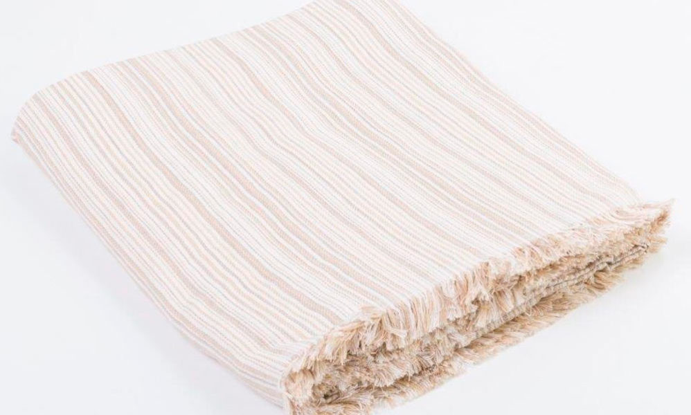 Textiles Colcha plaid multiusos RAYAS Conforama Textiles Colcha plaid multiusos RAYAS Conforama