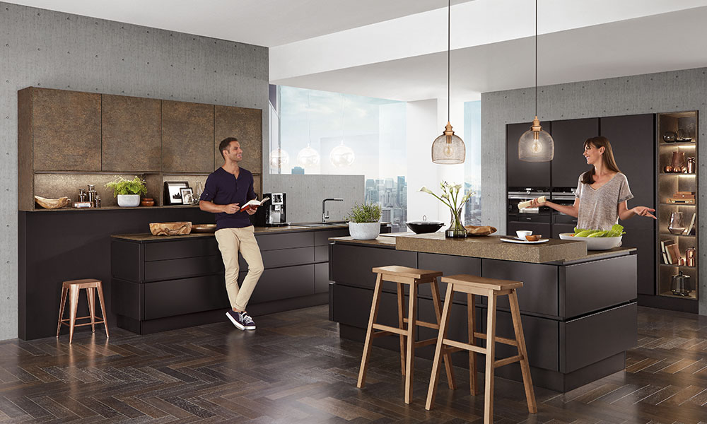 Comprar en pareja: claves para superar un día de tiendas deco