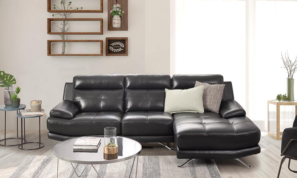 La chaise longue HAWAI llenará tu salón de elegancia gracias a su piel, es un material natural, flexible, cálido y muy fácil de limpiar qué sofá comprar