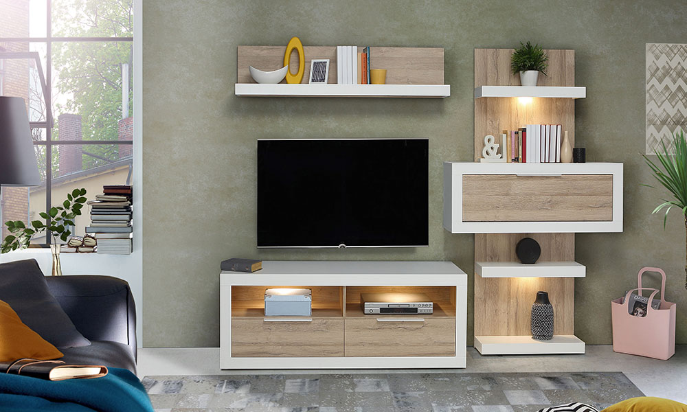 Encontrar muebles con elementos que destaquen es una idea genial y muy original, a la par que sofisticada, como ocurre con el salón TEIMLO combinar muebles de distintas maderas