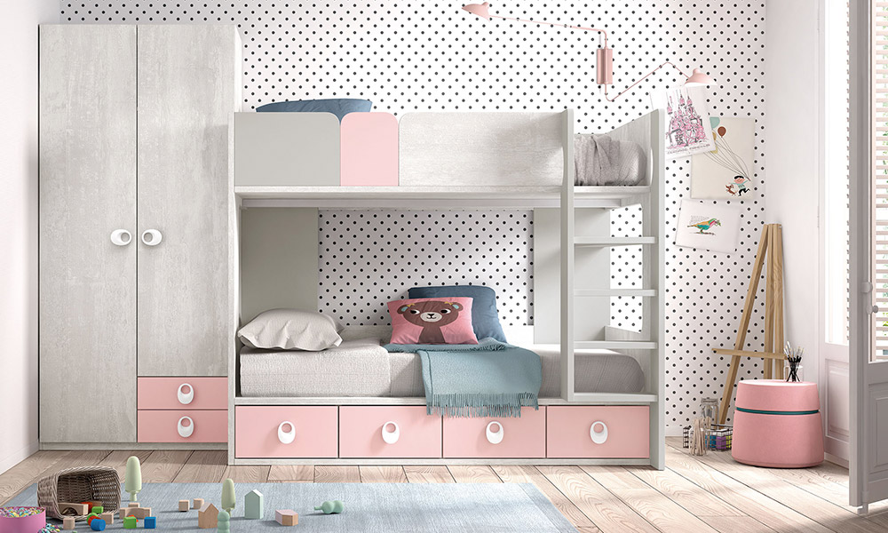 Aprovechar el espacio con muebles amplios y también en vertical: dos de las claves para decorar pisos pequeños en cualquier estancia, ya sea el salón, la cocina, el dormitorio de los peques... decoracion pisos pequeños