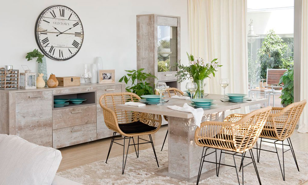 ¿Qué tal la colección NATURE? Cada elemento tiene un acabado muy singular que combinará a la perfección con tu salón alargado. decorar un salón alargado