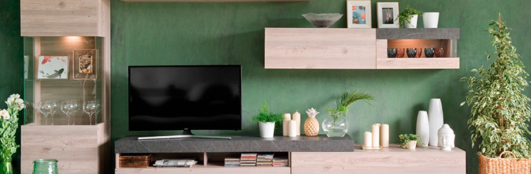 Trucos de revista para decorar un salón alargado y estrecho