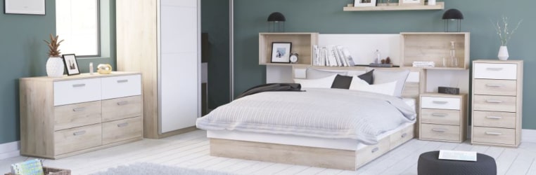 cama hecha con palets