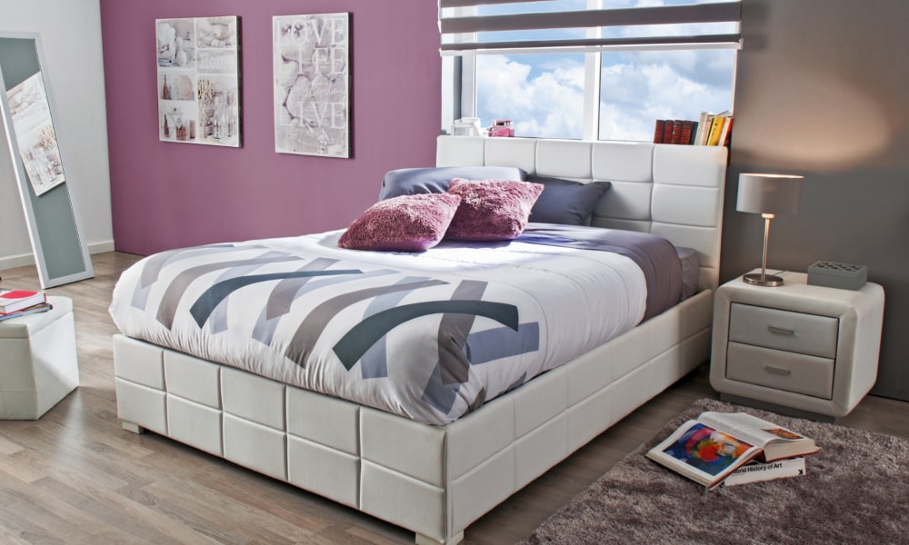 dormitorio rojo y blanco